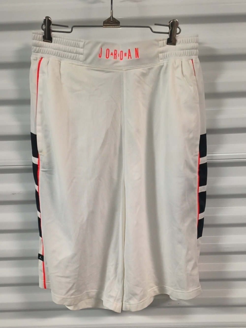 Jordan White Black Infrared Men's Basketball Shorts Size L